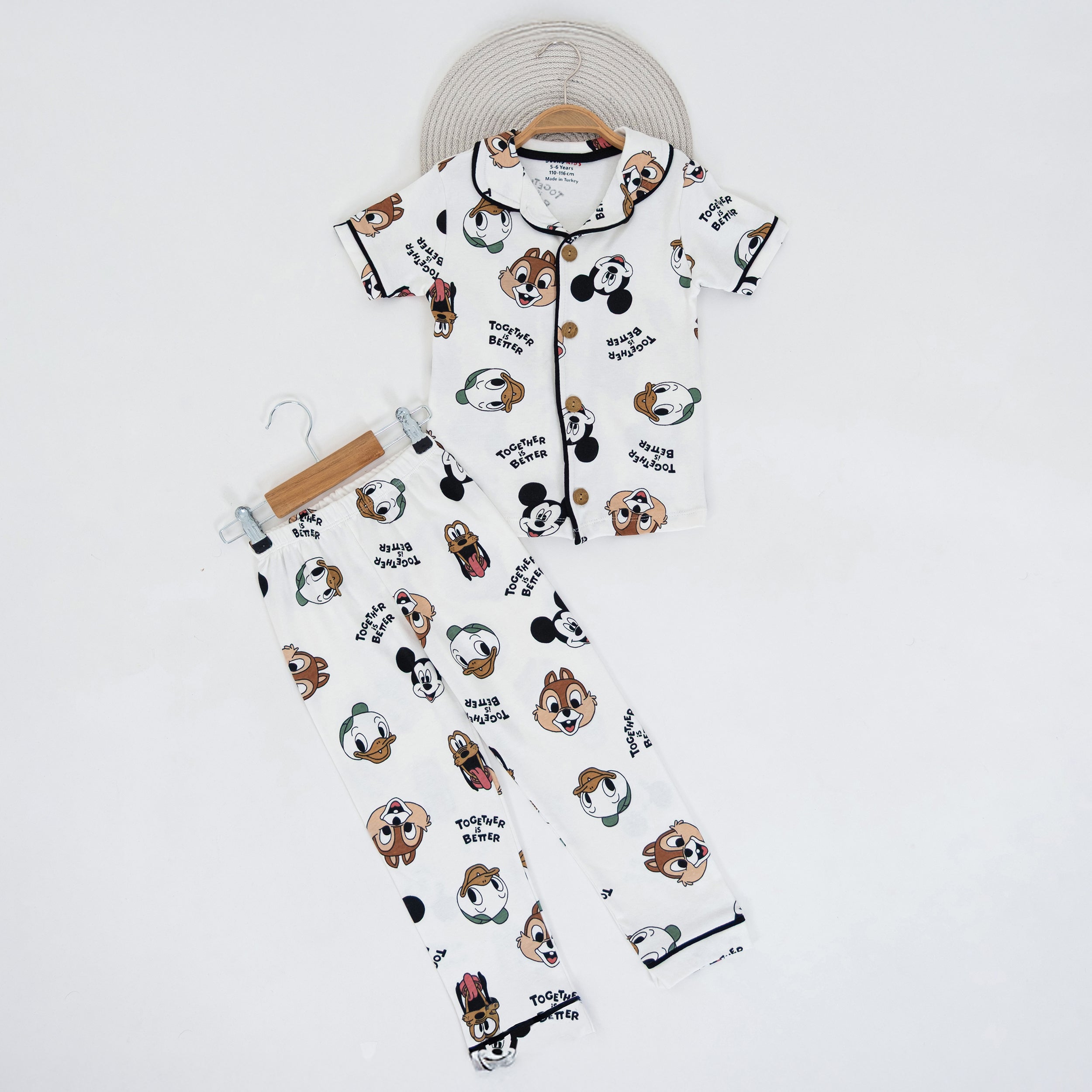 Çizgi Film Desenli Çocuk Pijama Takımı