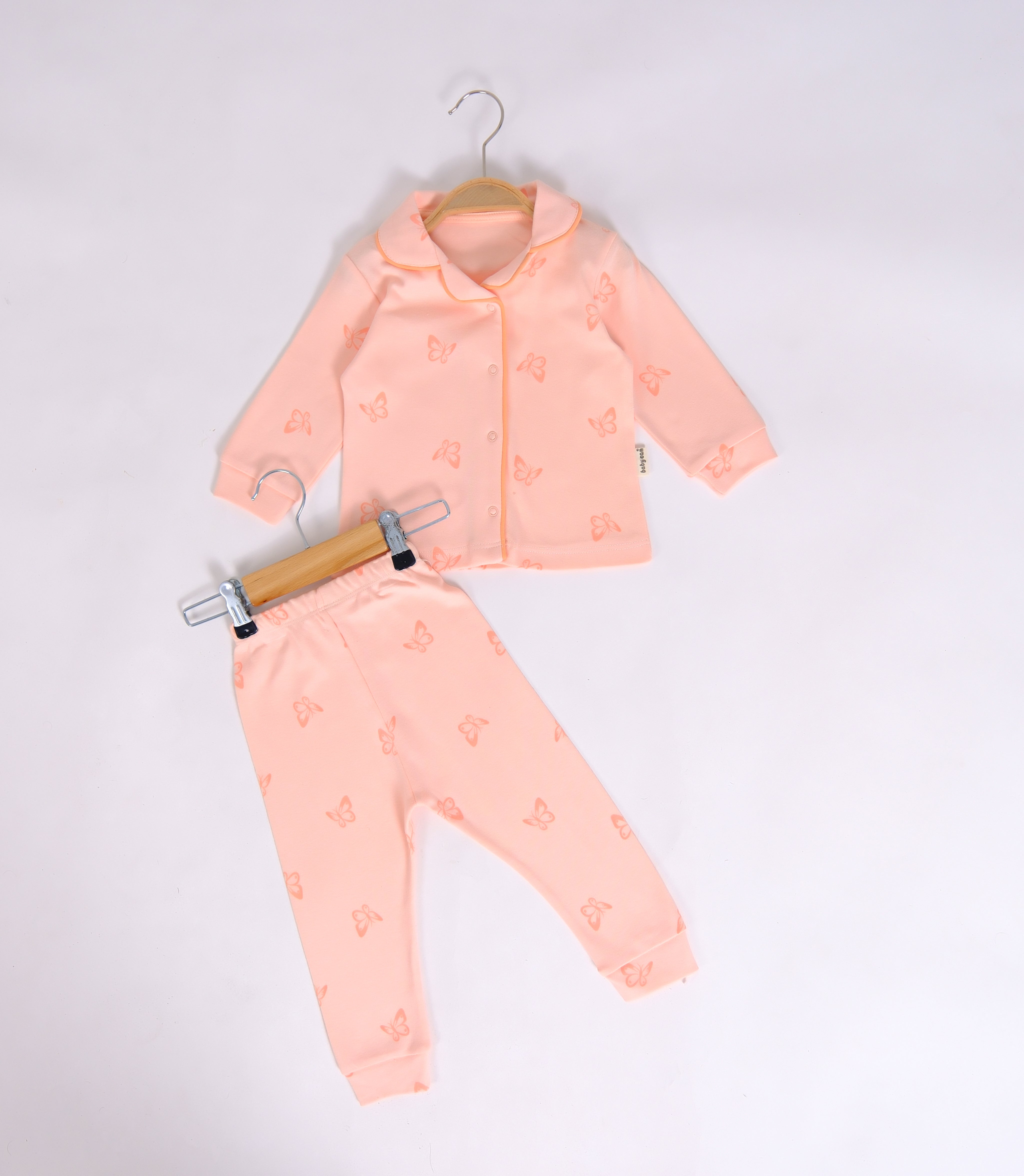 Kız Bebek Kelebek Desenli Düğmeli Pijama Takımı