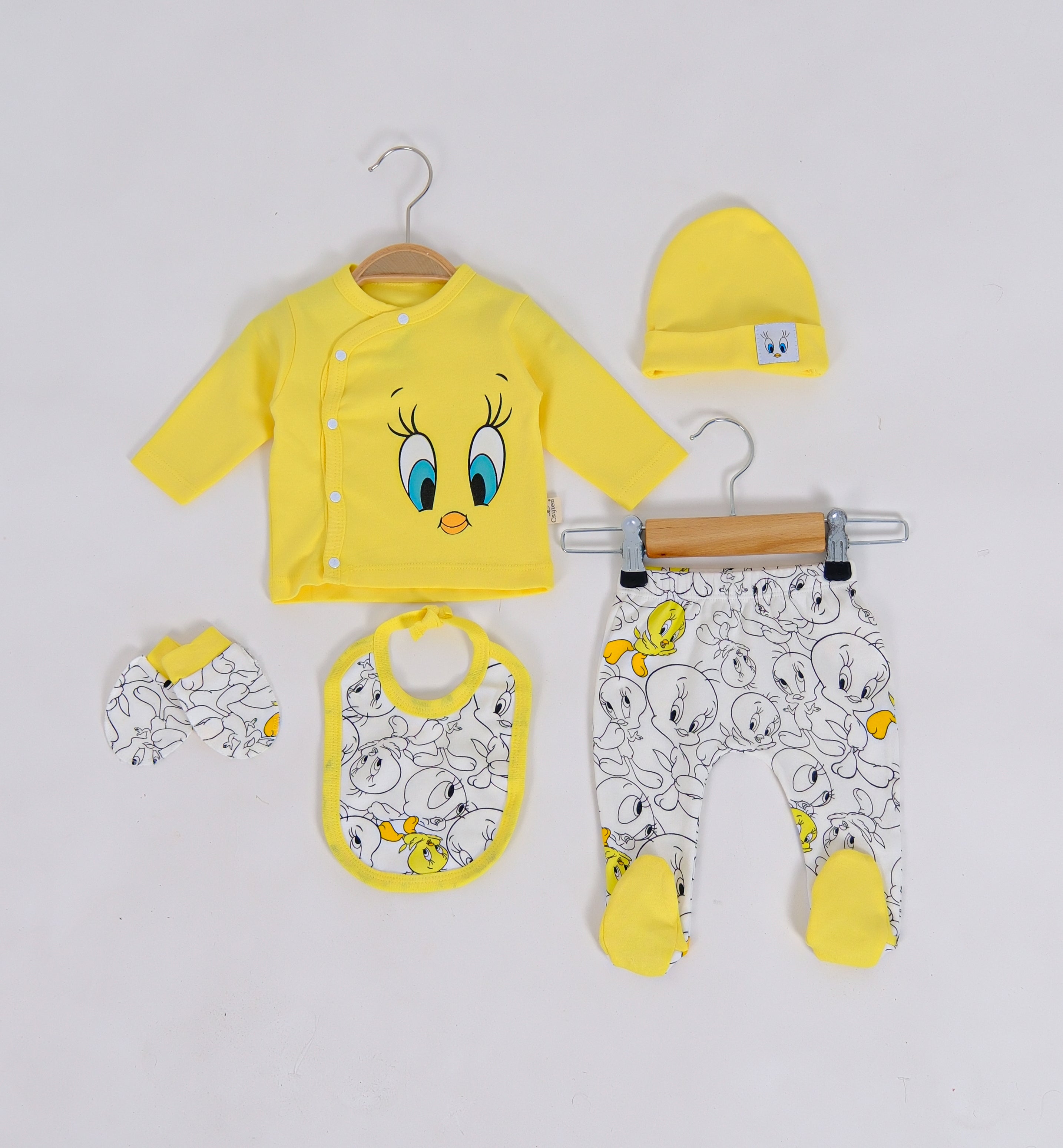 Tweety Desenli 5 Parça Sarı Bebek Zıbın Seti